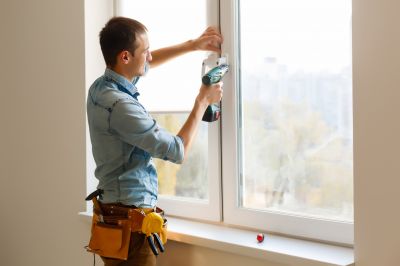 Who Does Window Rot Repairs
